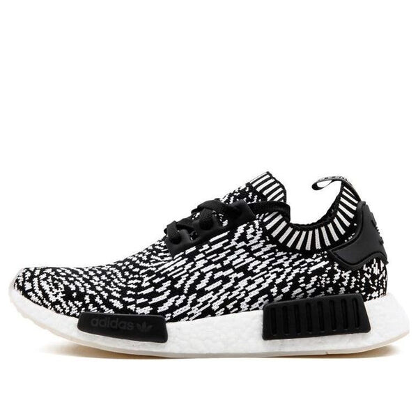 Кроссовки nmd_r1 primeknit Adidas, черный
Кроссовки nmd_r1 primeknit Adidas, черный