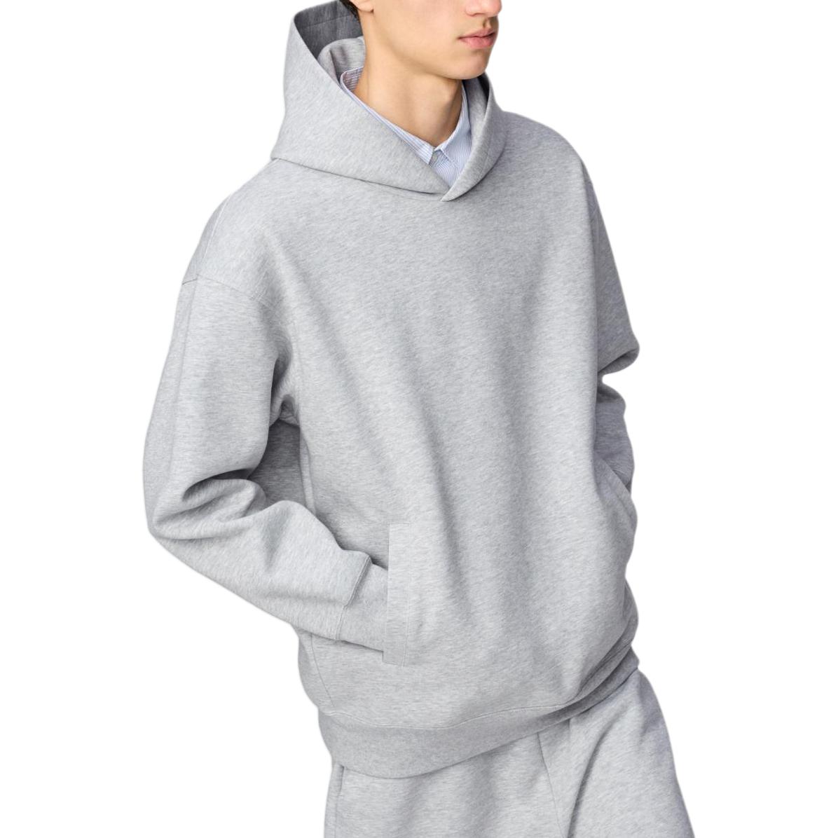 UNIQLO Свитшот унисекс серый
UNIQLO Свитшот унисекс серый