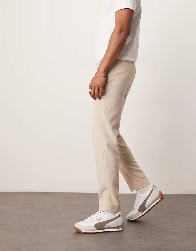 Брюки ASOS DESIGN зауженного кроя из смеси шерсти светло-коричневого цвета
Брюки ASOS DESIGN зауженного кроя из смеси шерсти светло-коричневого цвета