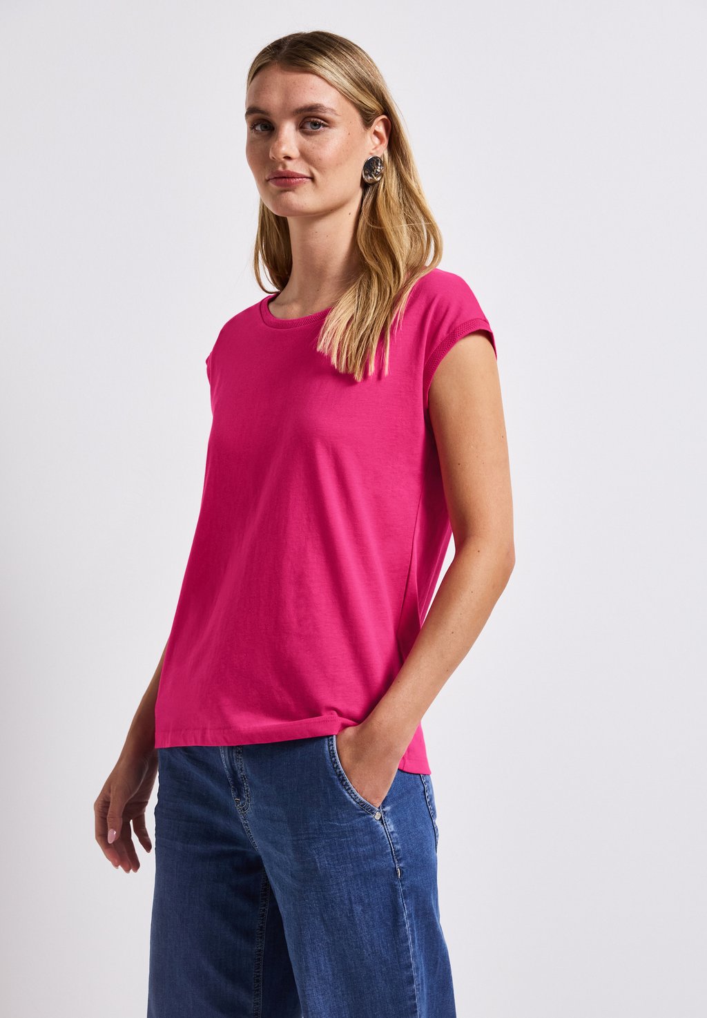 Базовая футболка Street One, розовый
Базовая футболка Street One, розовый