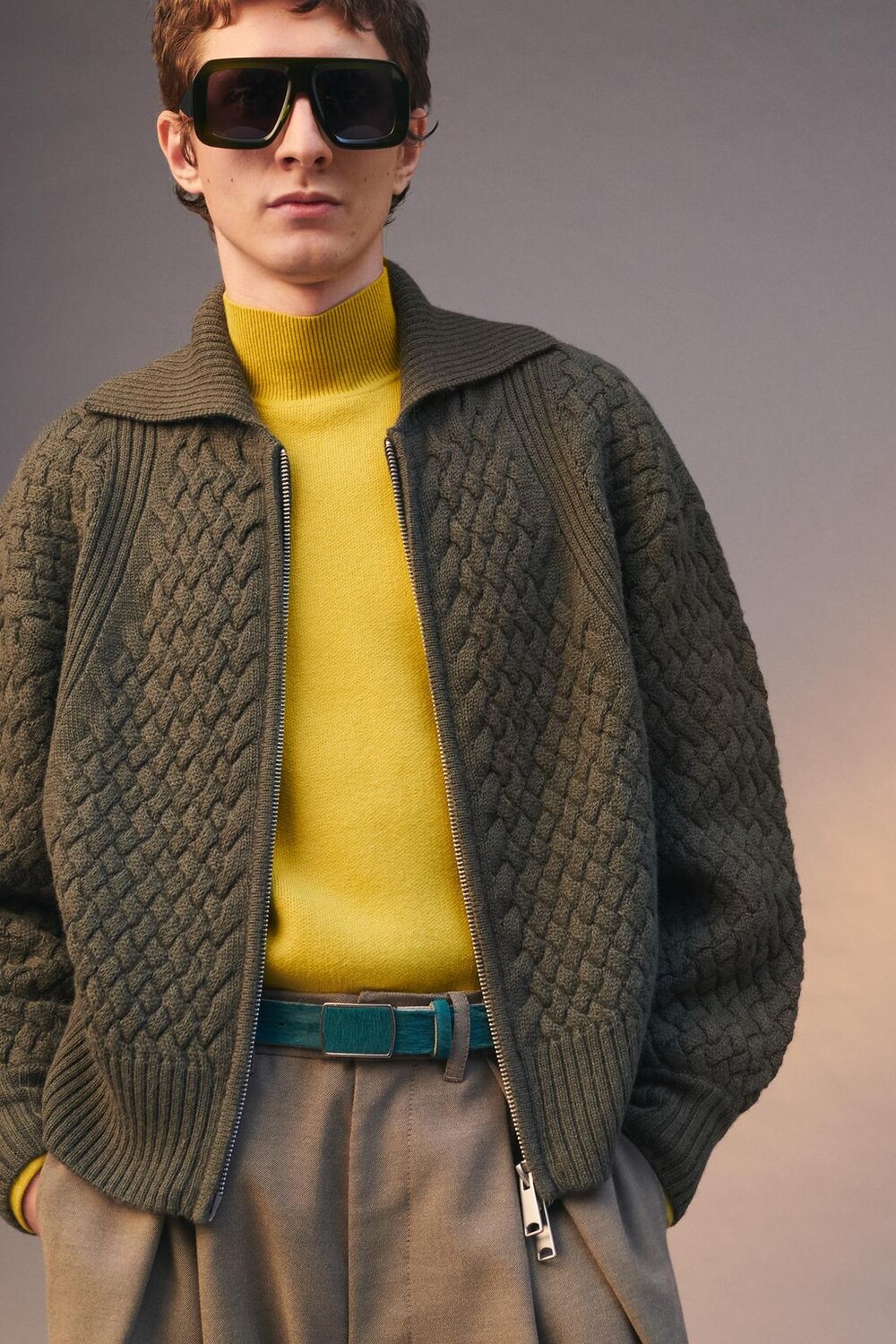 Квадратные солнцезащитные очки ZARA, зеленый
Квадратные солнцезащитные очки ZARA, зеленый