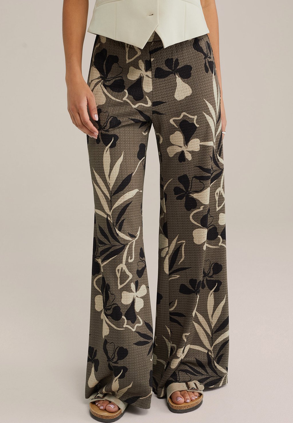 Брюки WE Fashion, темно-зеленый
Брюки WE Fashion, темно-зеленый