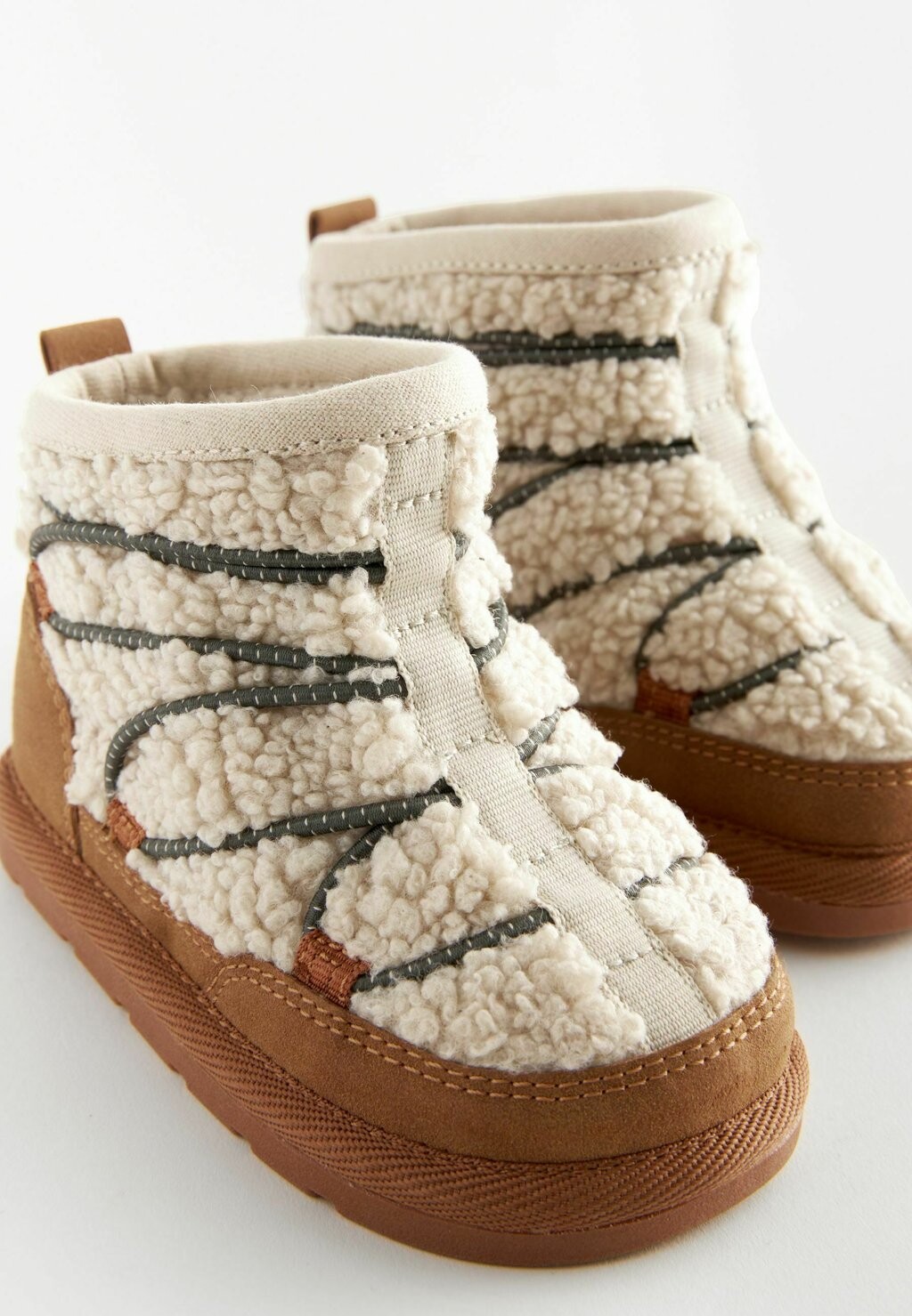 Первая обувь для ходьбы BUNGEE CORD, REGULAR FIT Next, коричневый
Первая обувь для ходьбы BUNGEE CORD, REGULAR FIT Next, коричневый