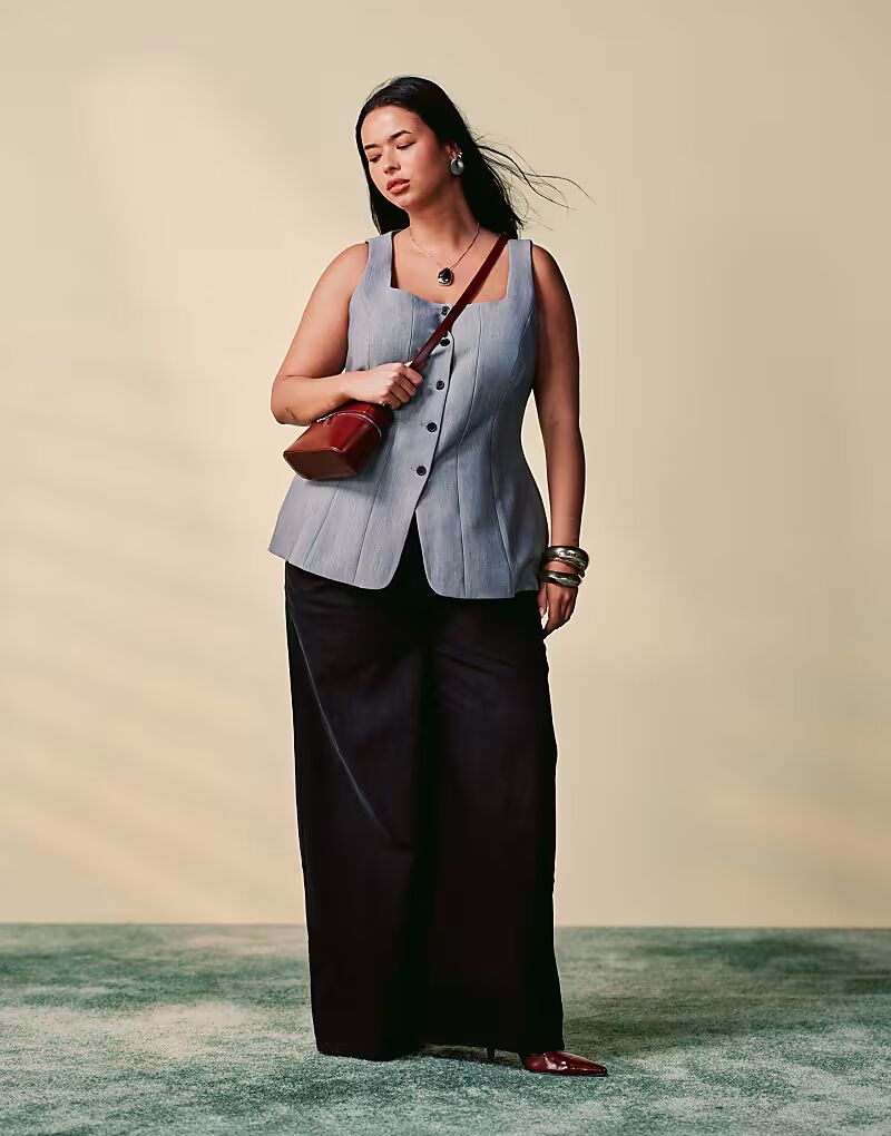 Жилет-корсет с сетчатой вставкой ASOS DESIGN Curve серого цвета
Жилет-корсет с сетчатой вставкой ASOS DESIGN Curve серого цвета