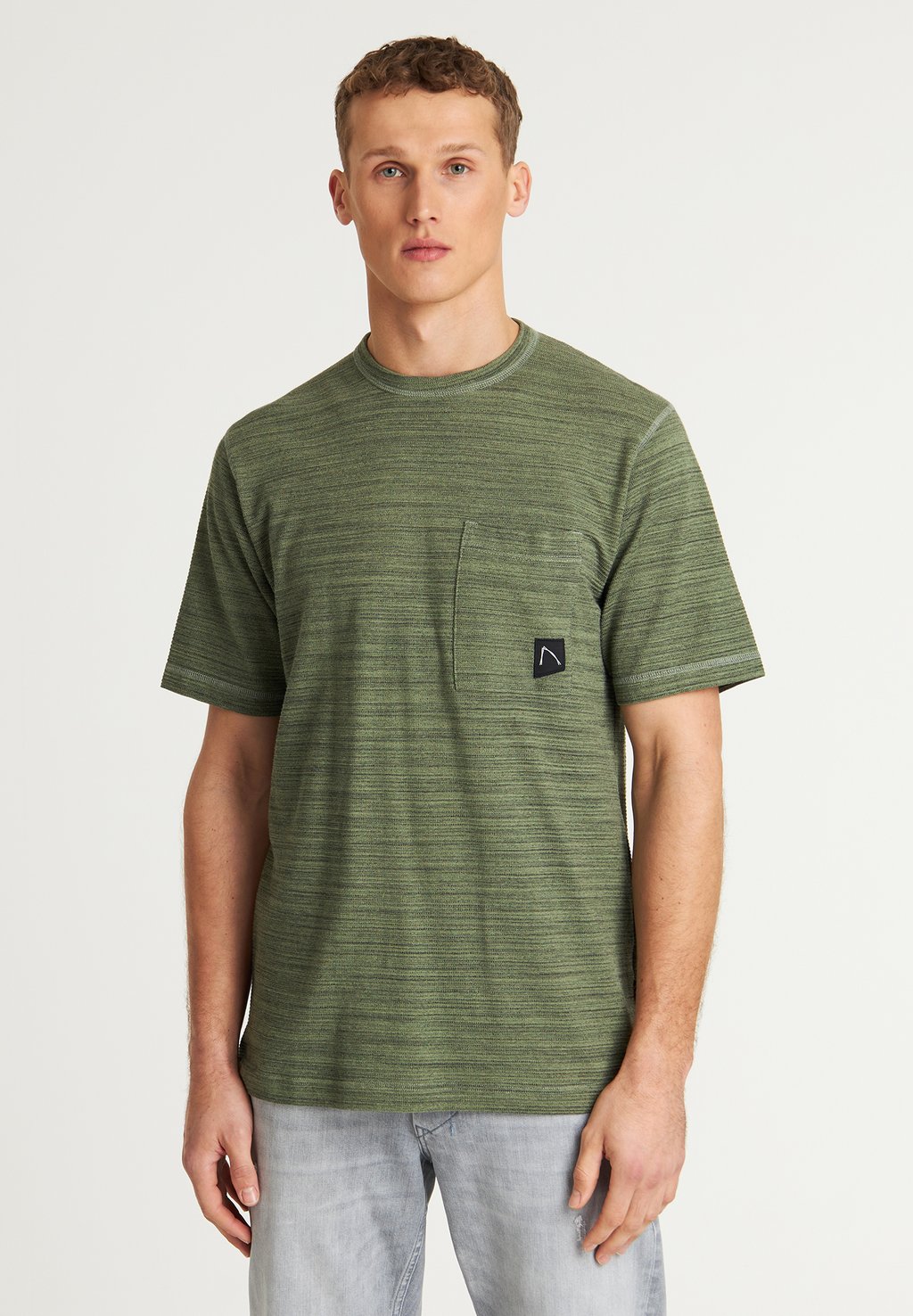 Футболка с принтом MORROW CHASIN', зеленый
Футболка с принтом MORROW CHASIN', зеленый