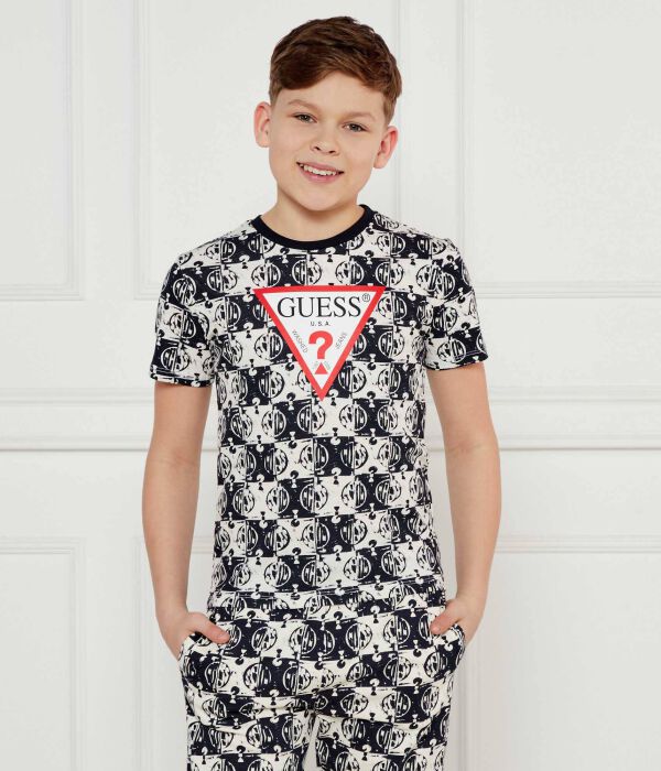 Футболки Regular fit Guess, черный
Футболки Regular fit Guess, черный