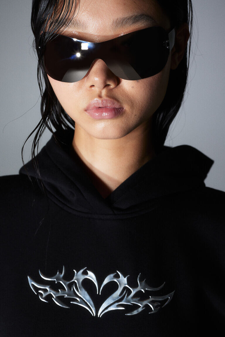 Толстовка оверсайз с мотивом H&M, фиолетовый
Толстовка оверсайз с мотивом H&M, фиолетовый