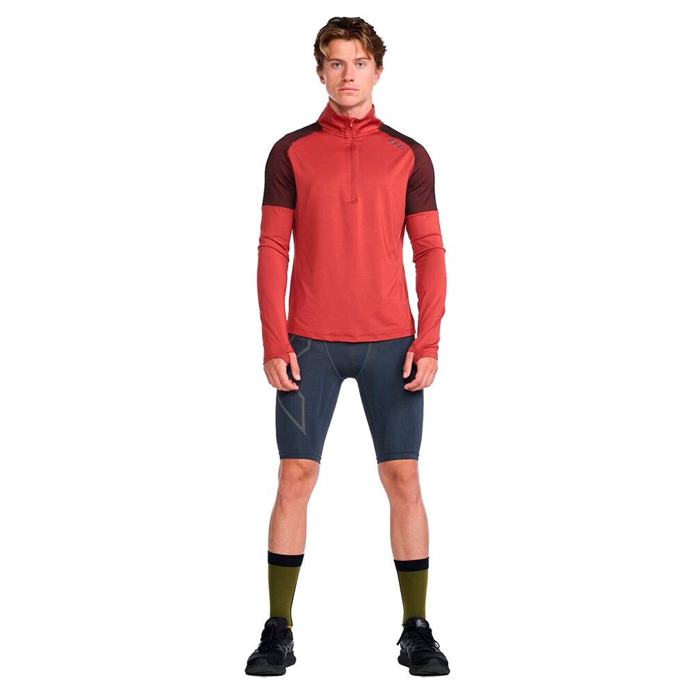 Спортивная футболка 2XU Light Speed half zip, красный
Спортивная футболка 2XU Light Speed half zip, красный