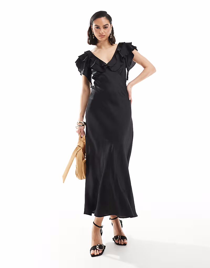 Платье миди из атласа New Look с оборками на рукавах черного цвета
Платье миди из атласа New Look с оборками на рукавах черного цвета