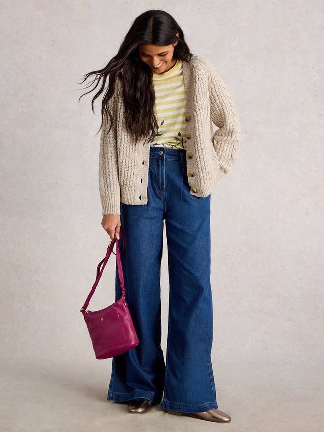 Текстурированный кардиган Sally с V-образным вырезом и пуговицами из хлопковой смеси White Stuff
Текстурированный кардиган Sally с V-образным вырезом и пуговицами из хлопковой смеси White Stuff