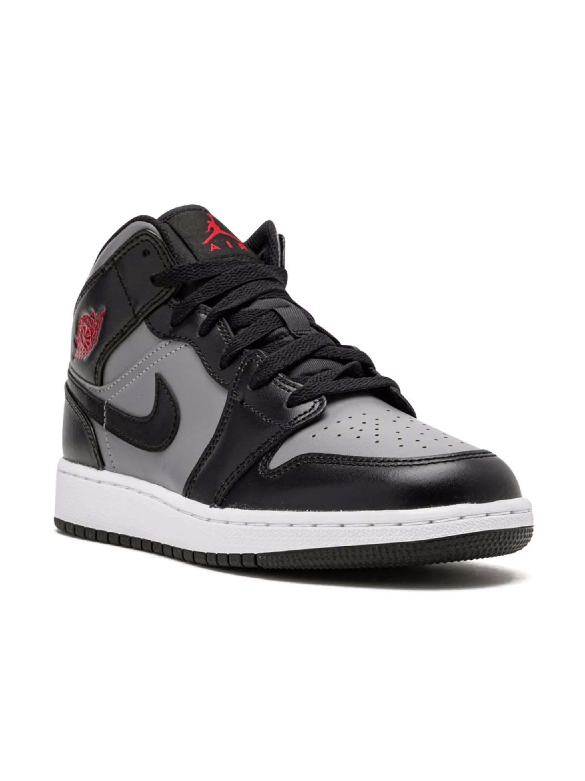 Кроссовки Air Jordan 1 Mid Shadow/Red Jordan Kids, черный
Кроссовки Air Jordan 1 Mid Shadow/Red Jordan Kids, черный