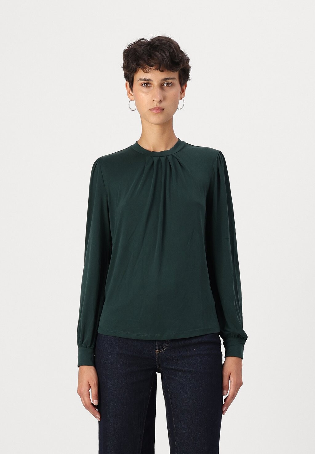 Топ с длинными рукавами ONLFREE LIFE HIGHNECK ONLY, темно-зеленый 
Топ с длинными рукавами ONLFREE LIFE HIGHNECK ONLY, темно-зеленый