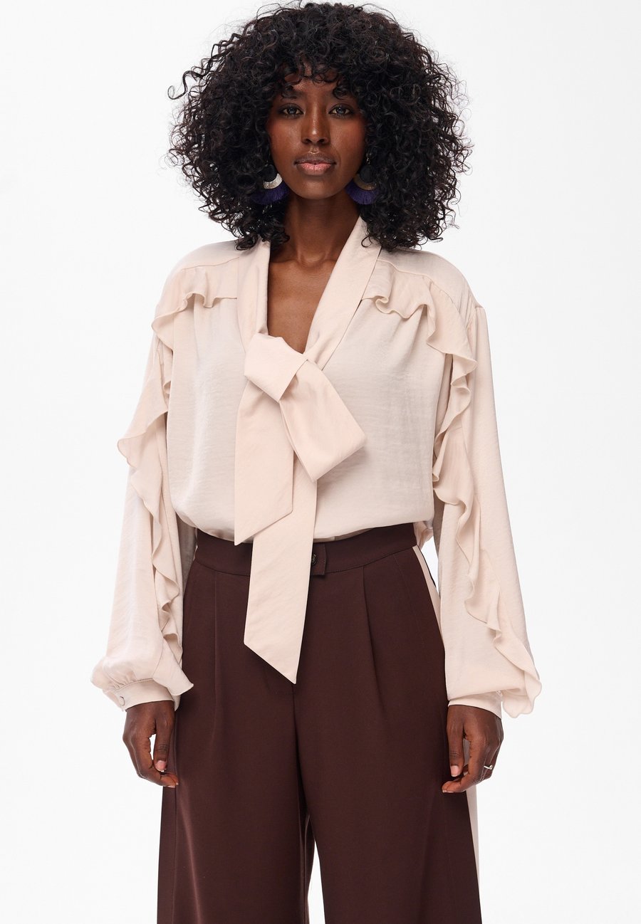 Блуза blue shadow Blouse, Beige
Блуза blue shadow Blouse, Beige