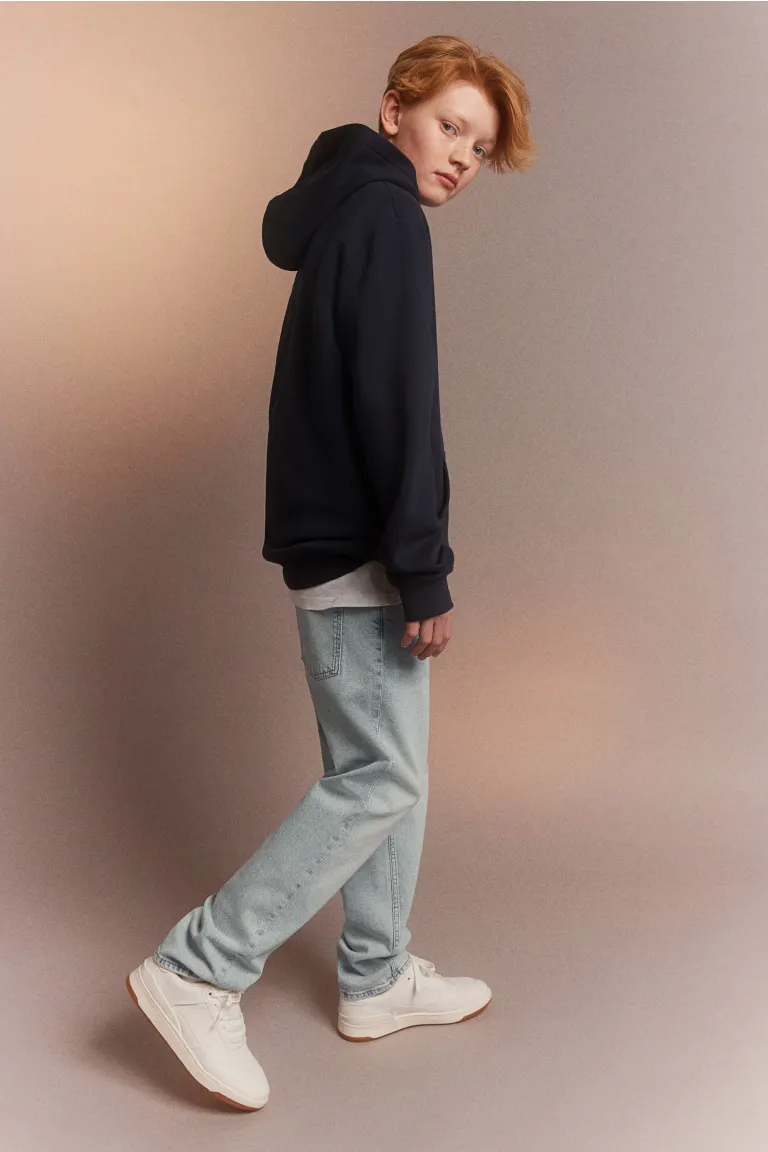 Свободные джинсы зауженного кроя H&M, синий
Свободные джинсы зауженного кроя H&M, синий