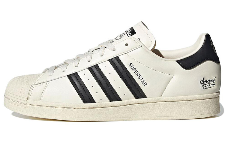 André Saraiva x Adidas Originals Superstar Chalk White Black
André Saraiva x Adidas Originals Superstar Chalk White Black