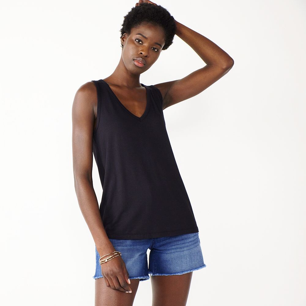 Женская майка Nine West Easy с v-образным вырезом, черный
Женская майка Nine West Easy с v-образным вырезом, черный