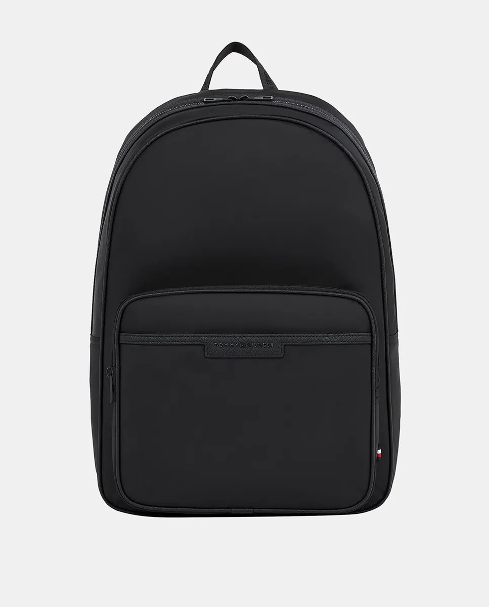 Мужской рюкзак из переработанного полиэстера с дизайном логотипа на передней стороне Tommy Hilfiger, черный
Мужской рюкзак из переработанного полиэстера с дизайном логотипа на передней стороне Tommy Hilfiger, черный