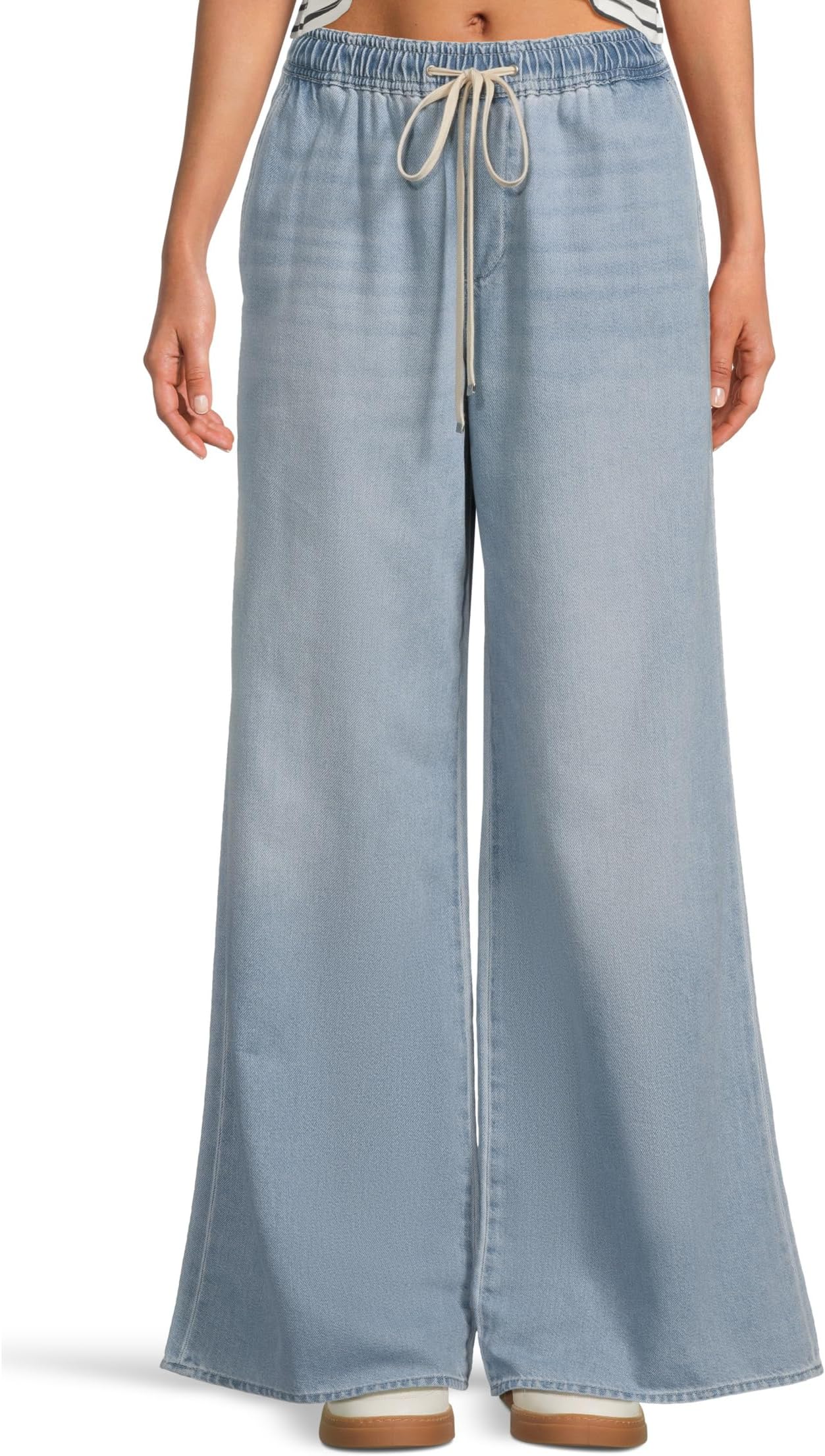 Джинсы 7 For All Mankind Pull On Wide Leg, Hana
Джинсы 7 For All Mankind Pull On Wide Leg, Hana