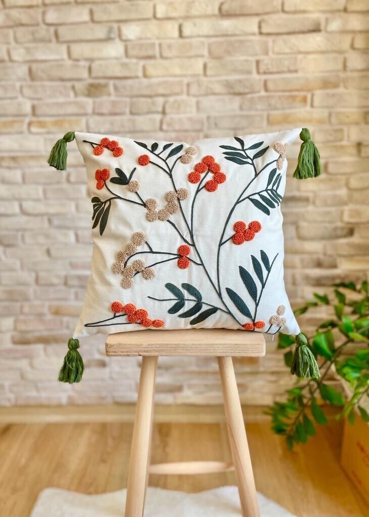 Evila Originals, Punch Cushion v48 - Multicolor, подушка, разноцветная, 100 % ПОЛИЭСТЕР, 43 x 43 см
Evila Originals, Punch Cushion v48 - Multicolor, подушка, разноцветная, 100 % ПОЛИЭСТЕР, 43 x 43 см
