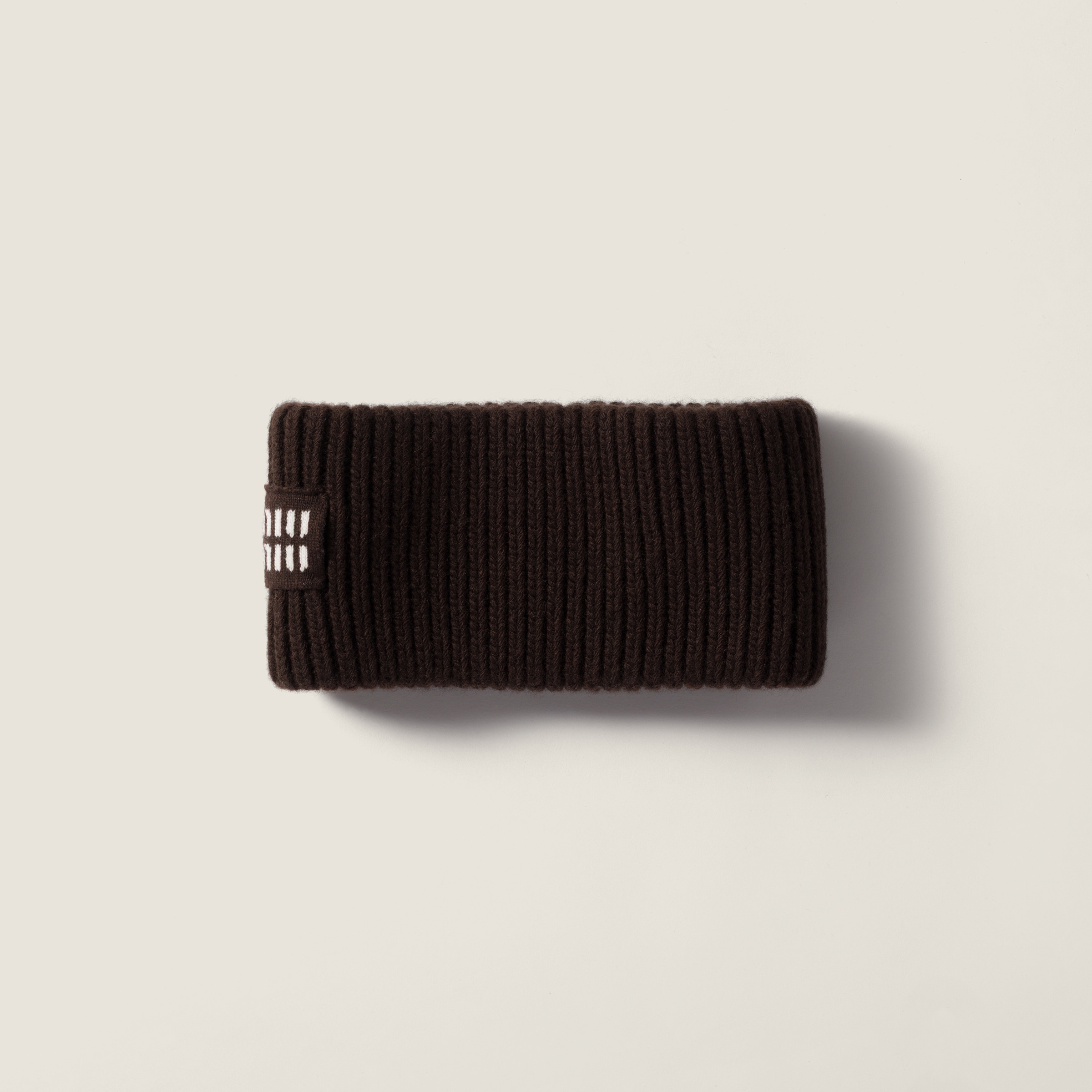 Кашемировая повязка на голову MIU MIU, коричневый
Кашемировая повязка на голову MIU MIU, коричневый