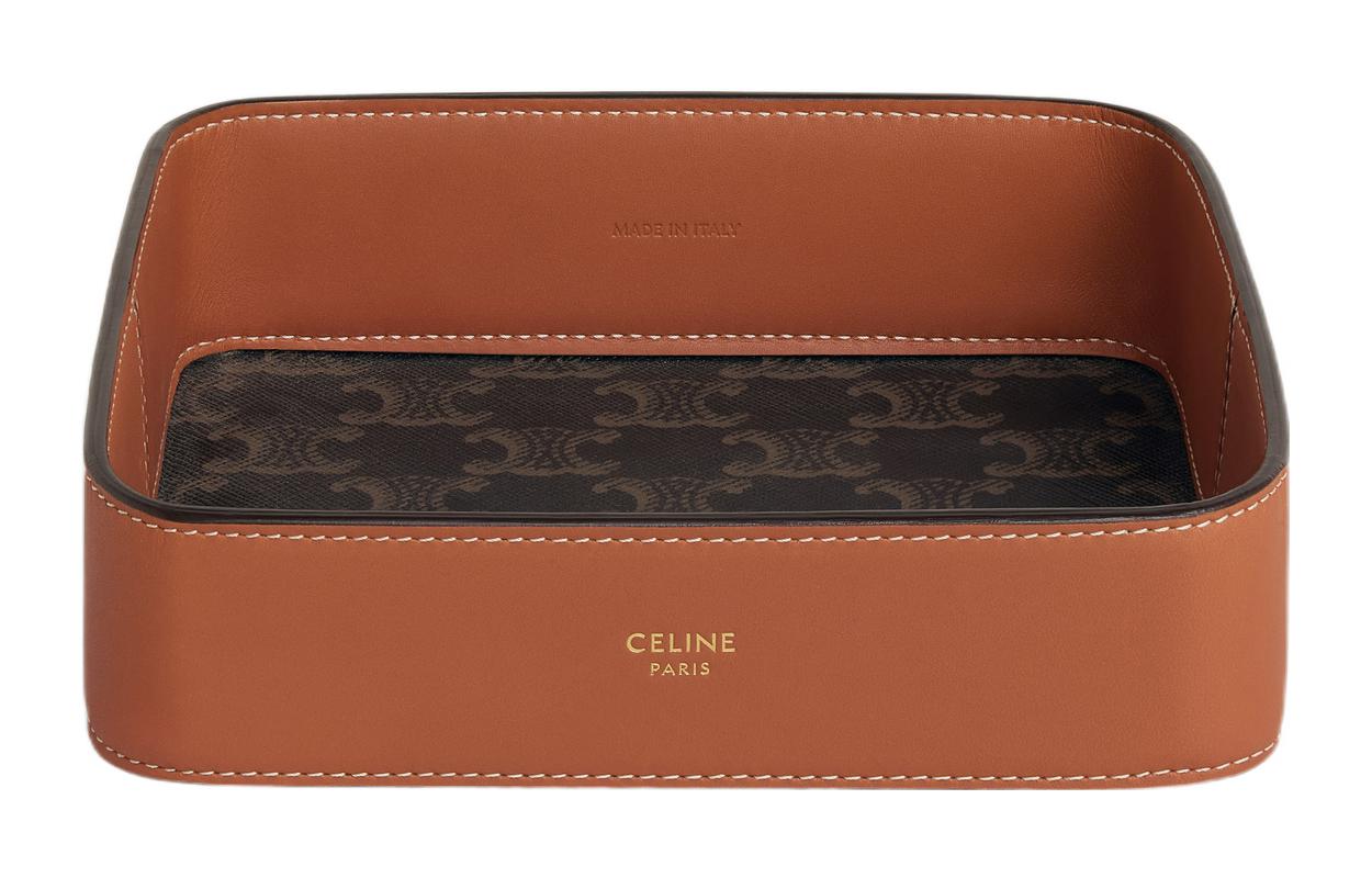 CELINE Triomphe Canvas с косметичкой из телячьей кожи для женщин, коричневый
CELINE Triomphe Canvas с косметичкой из телячьей кожи для женщин, коричневый