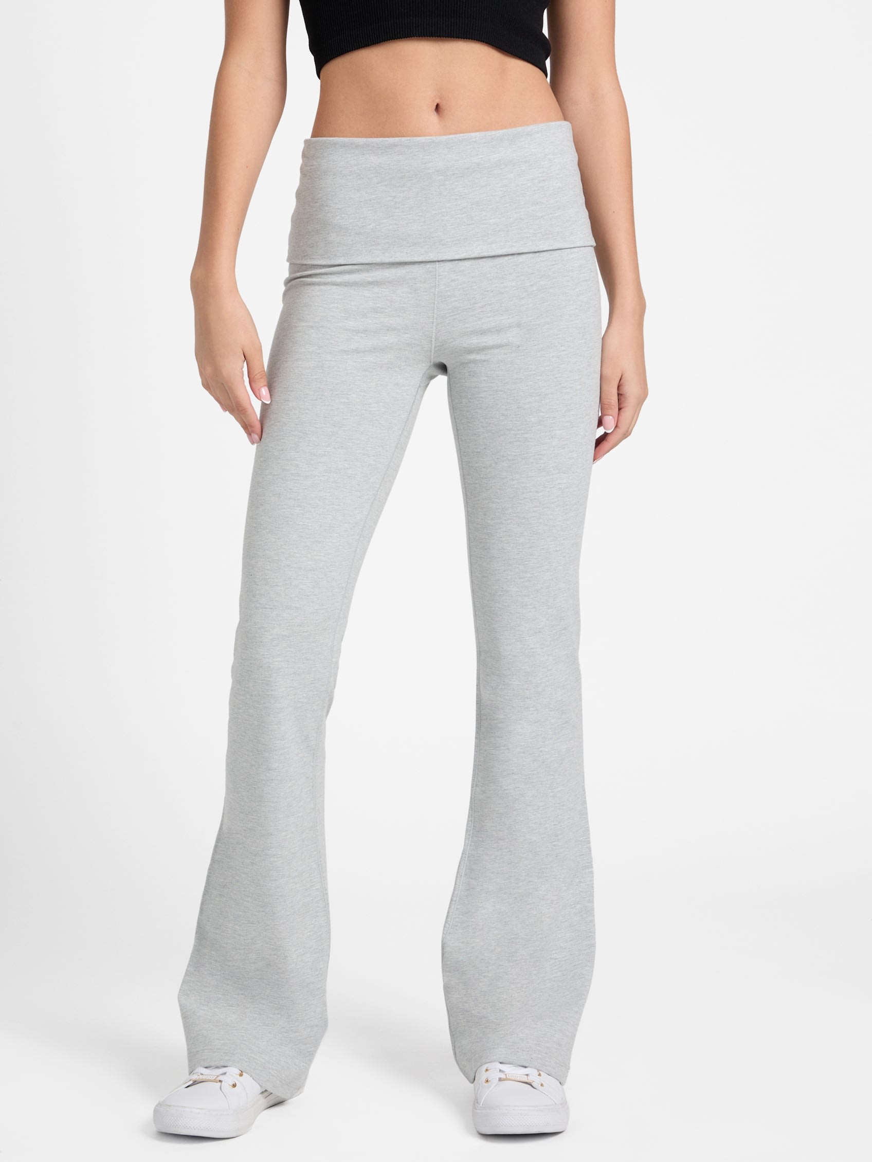 Расклешенные леггинсы Veronica Foldover Guess Factory, Light Heather Grey
Расклешенные леггинсы Veronica Foldover Guess Factory, Light Heather Grey