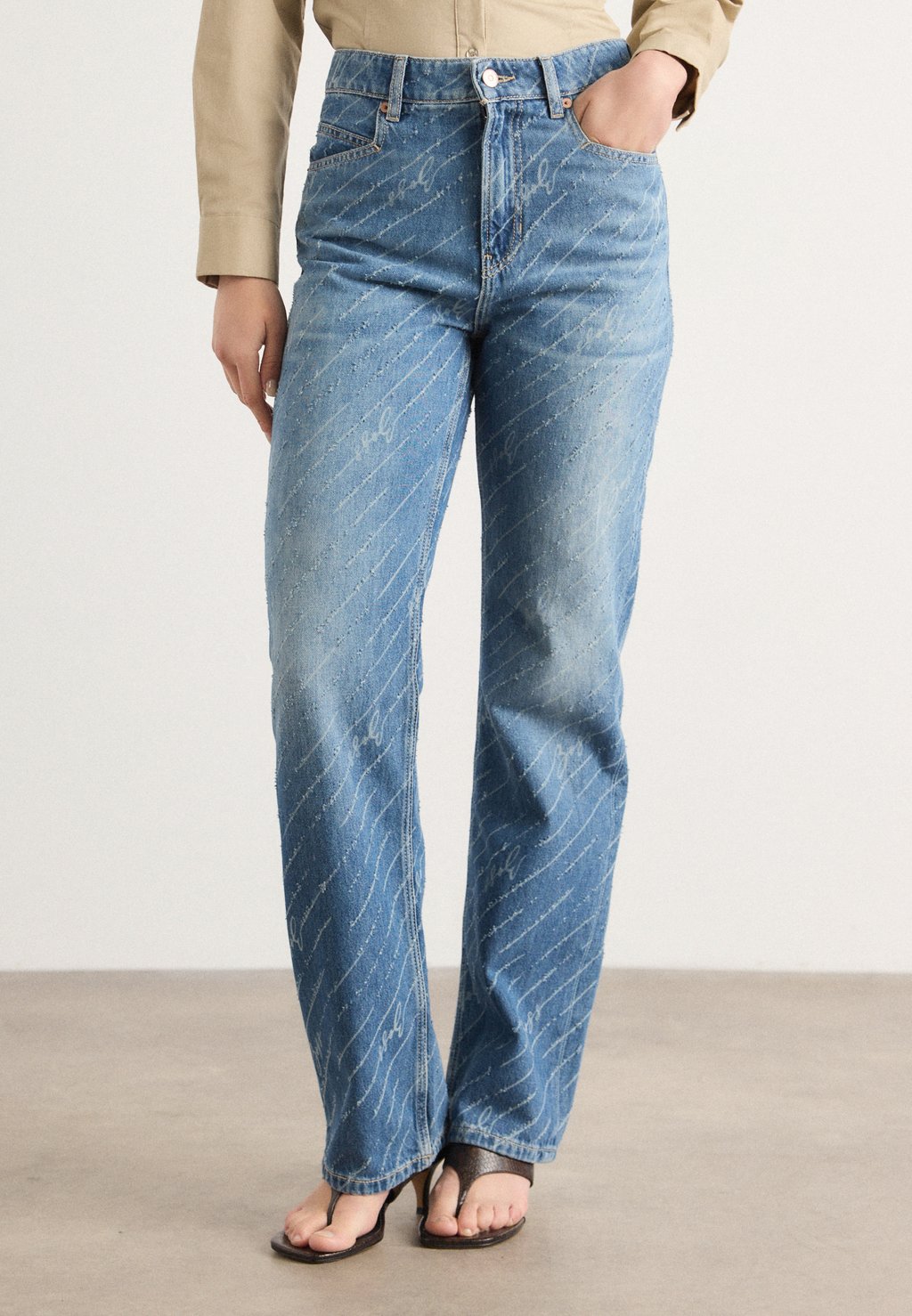 Джинсы прямого кроя BOSS, синий
Джинсы прямого кроя BOSS, синий