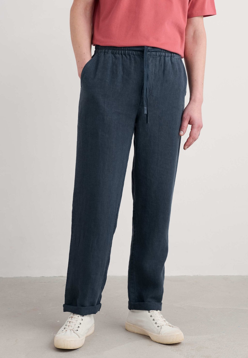 Брюки Seasalt Cornwall, темно-синий
Брюки Seasalt Cornwall, темно-синий