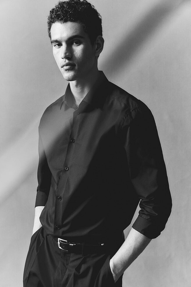 Рубашка стандартной посадки которую легко гладить H&M, черный
Рубашка стандартной посадки которую легко гладить H&M, черный