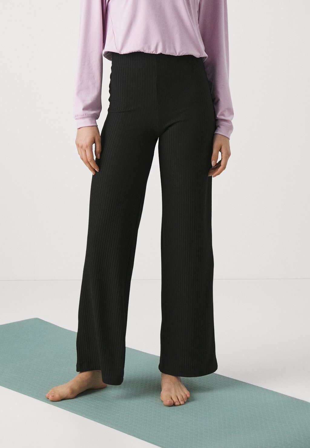 Спортивные штаны ONPSEREN ONLY Play, цвет black
Спортивные штаны ONPSEREN ONLY Play, цвет black