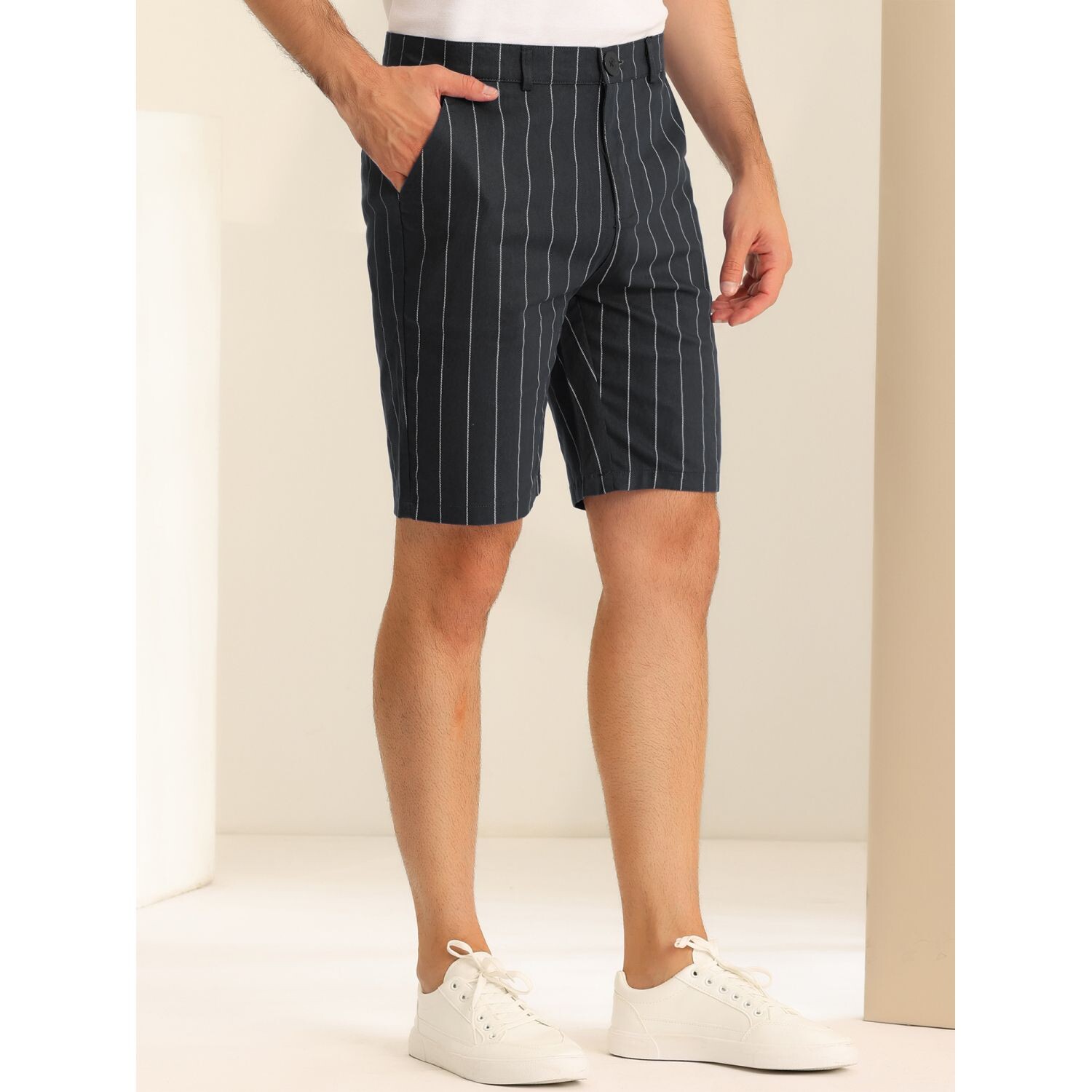 Мужские шорты-чиносы из жатого хлопка с полосками и плоской передней частью для ходьбы Lars Amadeus
Мужские шорты-чиносы из жатого хлопка с полосками и плоской передней частью для ходьбы Lars Amadeus