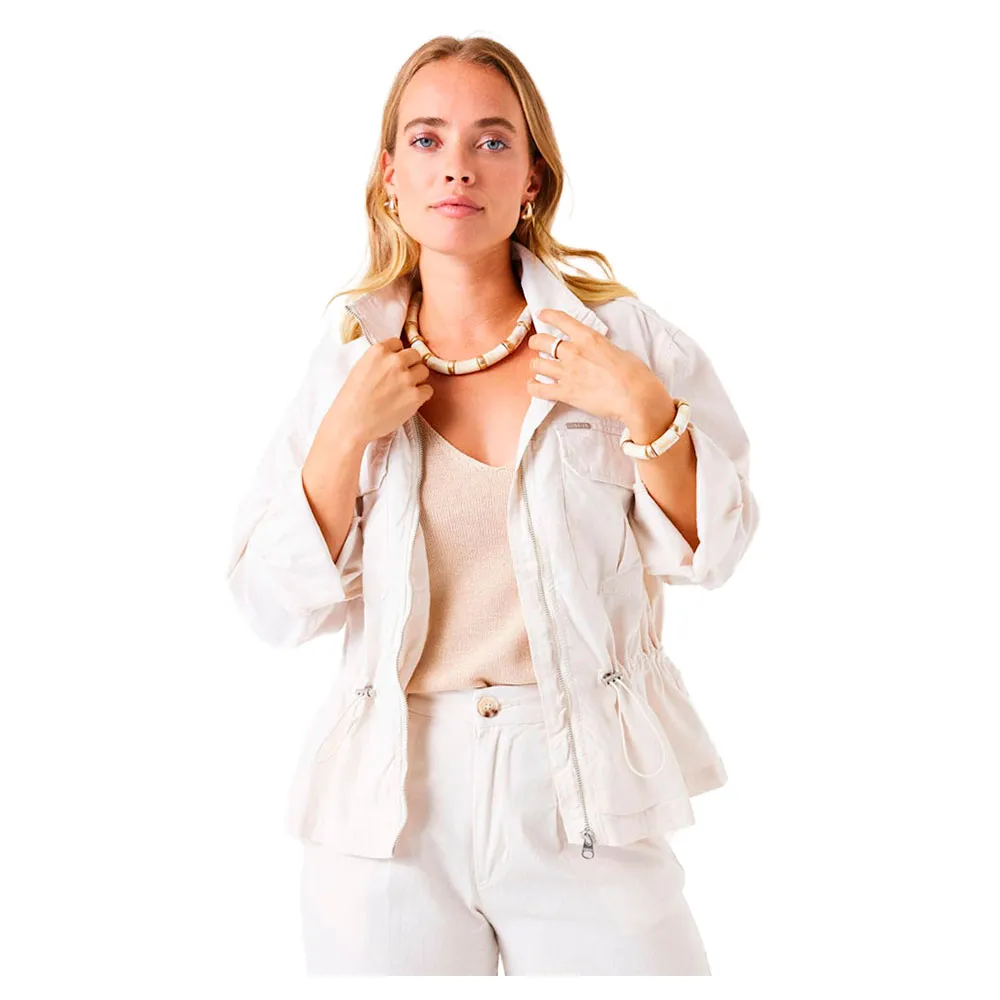 Куртка Garcia E50291, белый
Куртка Garcia E50291, белый