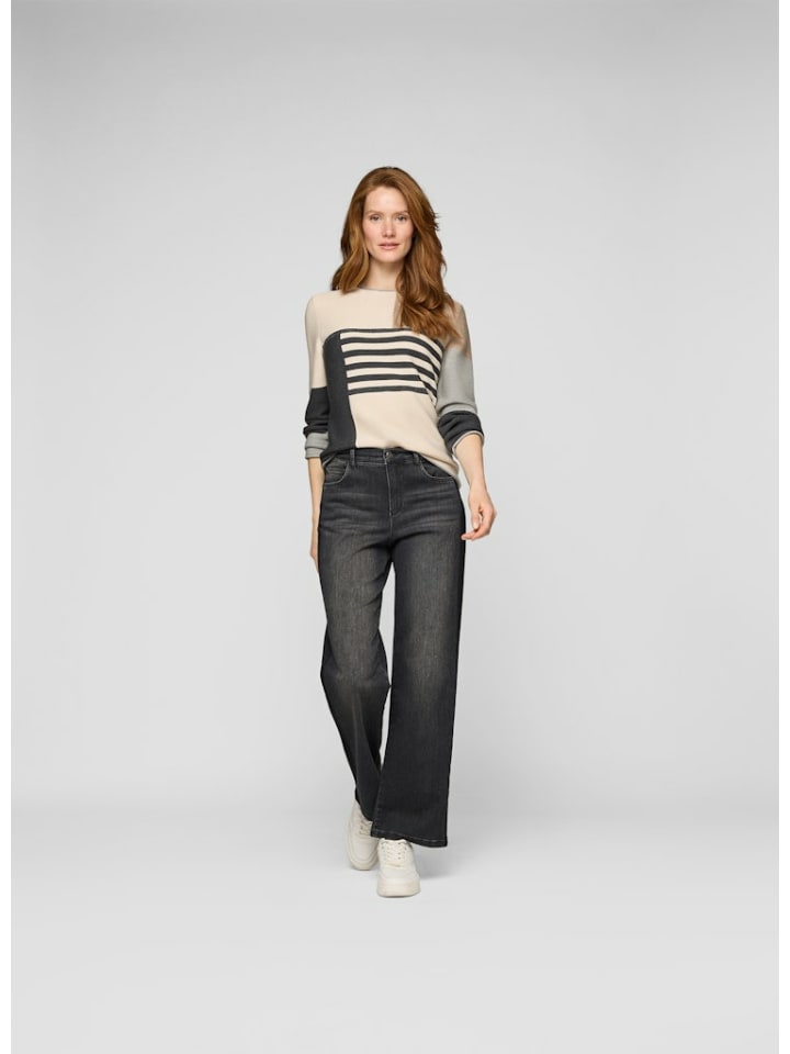 Женский свитер и кардиган в сочетании Rabe
Женский свитер и кардиган в сочетании Rabe