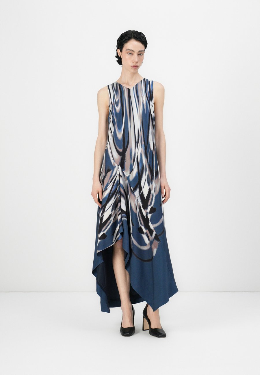 Платье BOSS DONARIA, Open Miscellaneous/White
Платье BOSS DONARIA, Open Miscellaneous/White