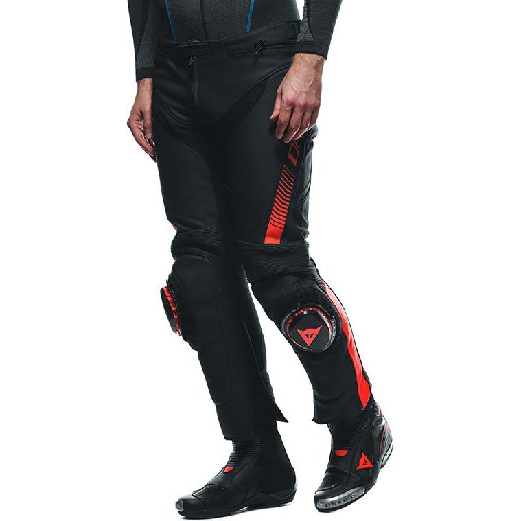 SUPER SPEED Велосипедные штаны Мужские DAINESE, Черно-красные
SUPER SPEED Велосипедные штаны Мужские DAINESE, Черно-красные