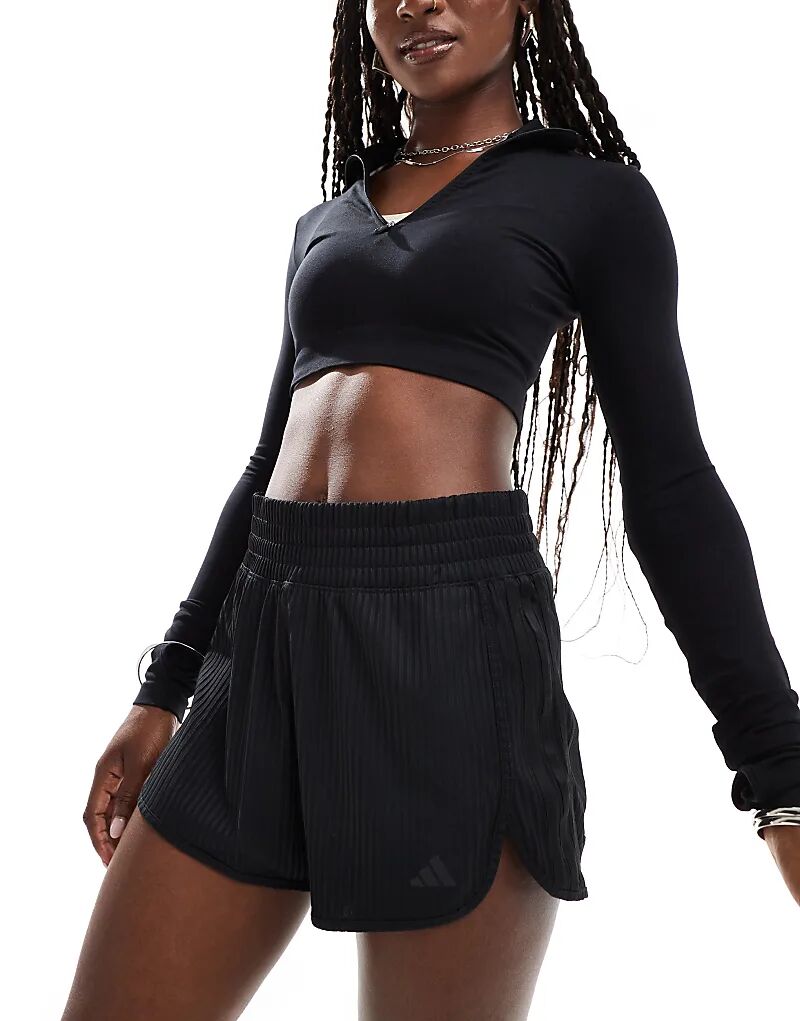 Шорты adidas Training Pacer All Gym Seasonal с высокой посадкой и тремя полосками в тон черного цвета adidas performance
Шорты adidas Training Pacer All Gym Seasonal с высокой посадкой и тремя полосками в тон черного цвета adidas performance