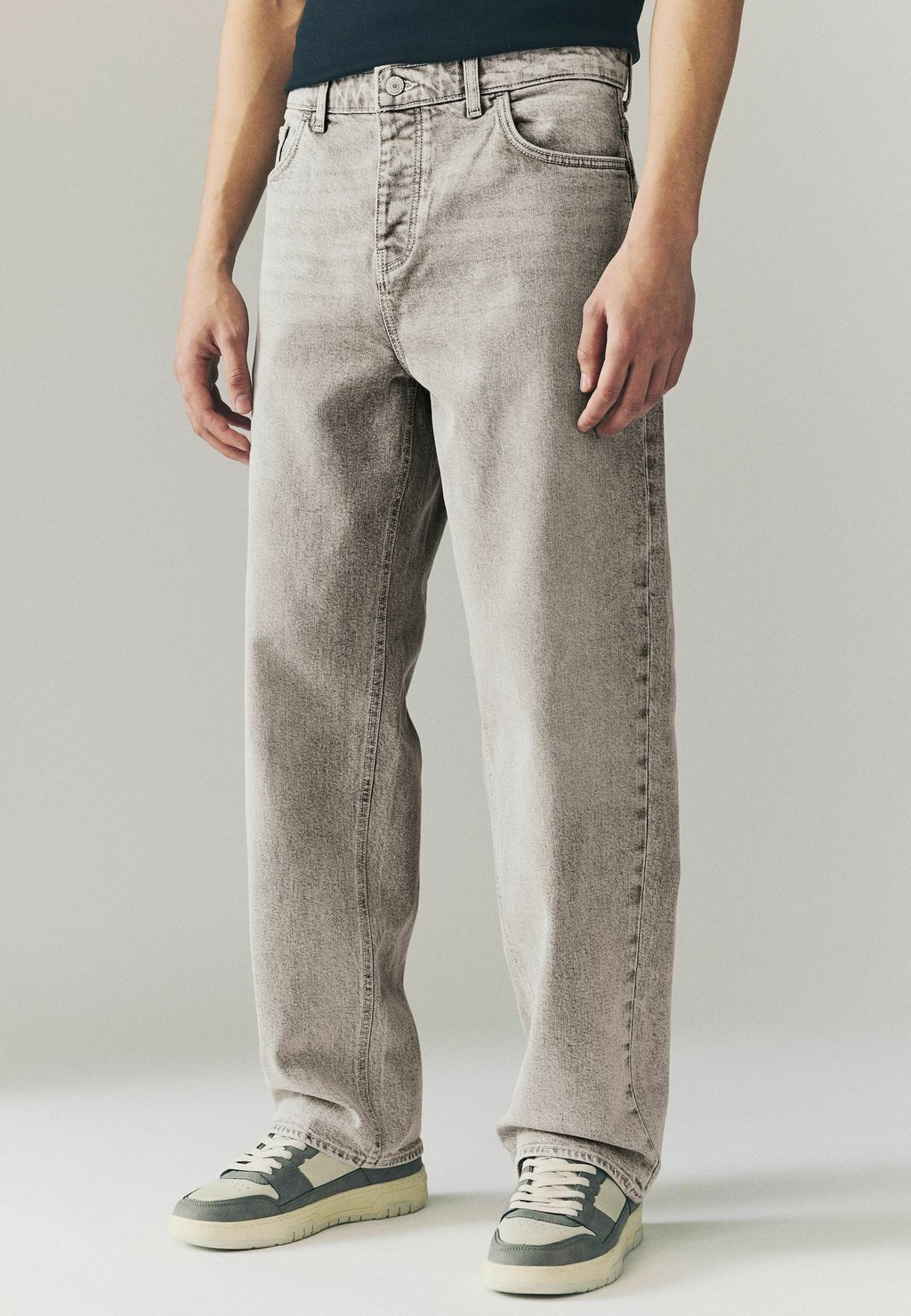 Джинсы свободного кроя VINTAGE STRETCH AUTHENTIC Next, серый
Джинсы свободного кроя VINTAGE STRETCH AUTHENTIC Next, серый