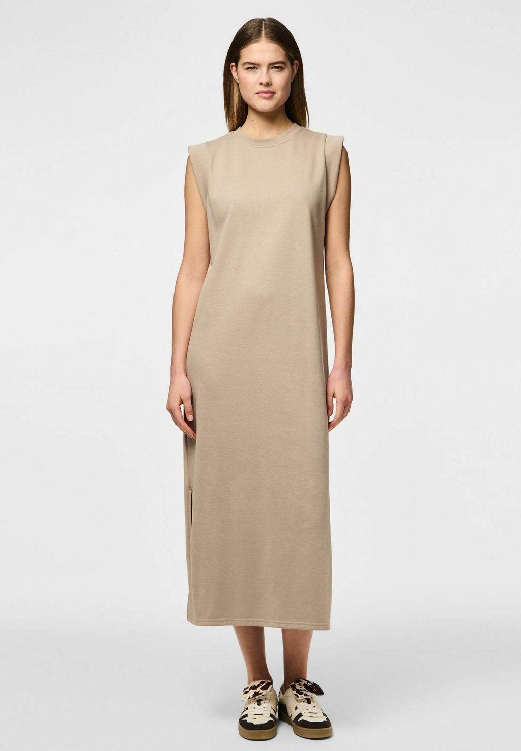 Повседневное платье CHILLI Pieces, бежевый
Повседневное платье CHILLI Pieces, бежевый