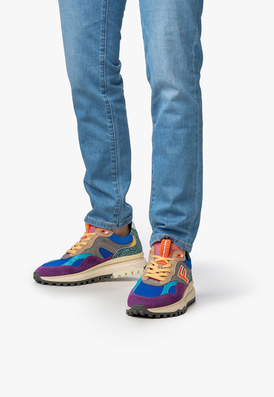 Кроссовки Floris van Bommel Trainers, Blue
Кроссовки Floris van Bommel Trainers, Blue