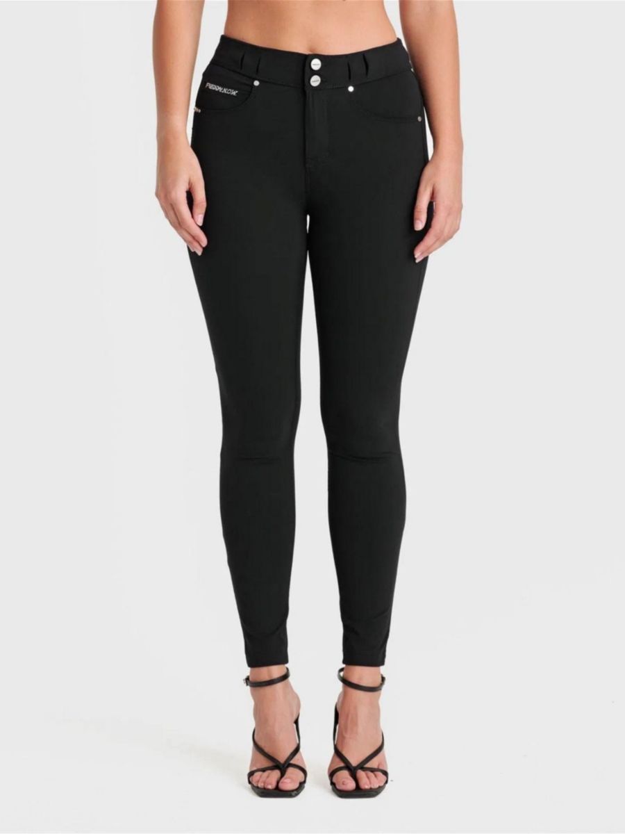 Женские облегающие брюки с высокой посадкой и корректирующим эффектом Freddy, Black
Женские облегающие брюки с высокой посадкой и корректирующим эффектом Freddy, Black