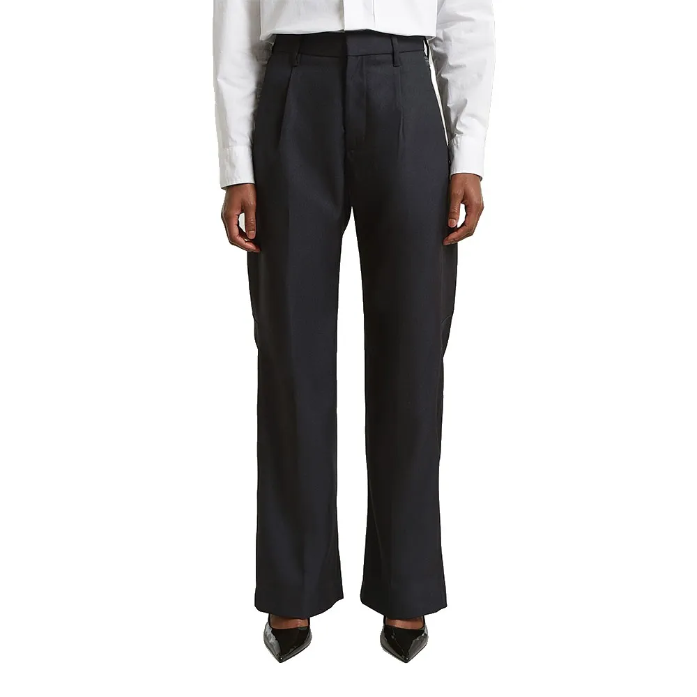 Брюки-чиносы G-Star Bowey, черный
Брюки-чиносы G-Star Bowey, черный