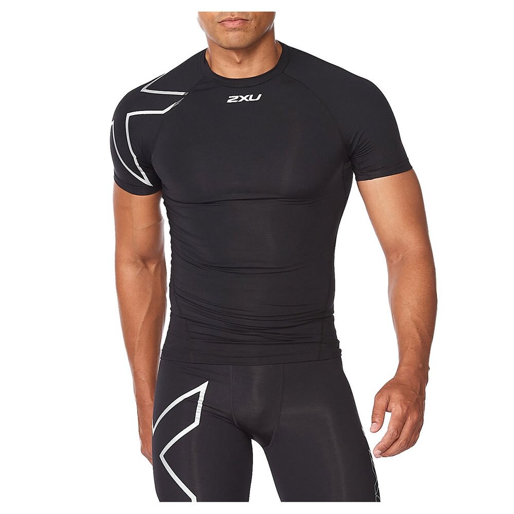 Футболка 2XU Core Compression, черный
Футболка 2XU Core Compression, черный