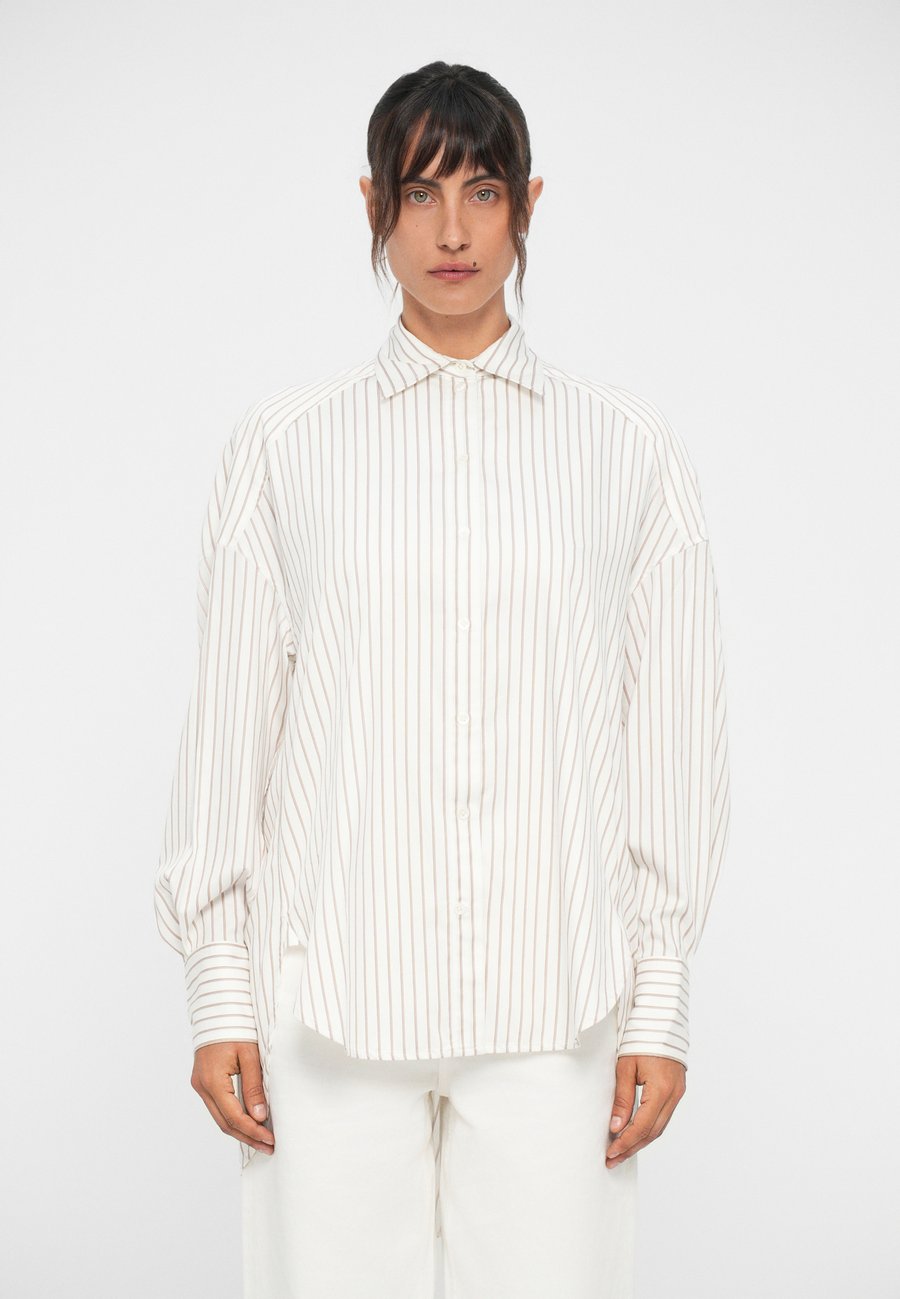 Блуза 440ME BROWN STRIPE SHIRT, White
Блуза 440ME BROWN STRIPE SHIRT, White