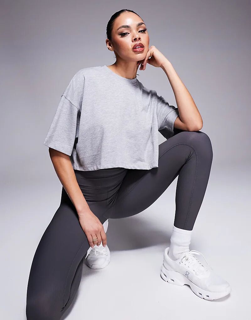 Укороченная футболка Icon из плотного хлопка с быстросохнущей отделкой серого меланжевого цвета ASOS 4505
Укороченная футболка Icon из плотного хлопка с быстросохнущей отделкой серого меланжевого цвета ASOS 4505