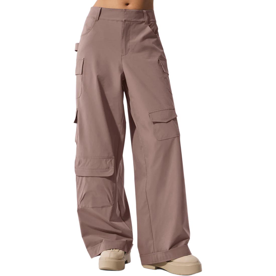 Alo Yoga Женские грузовые штаны черные
Alo Yoga Женские грузовые штаны черные