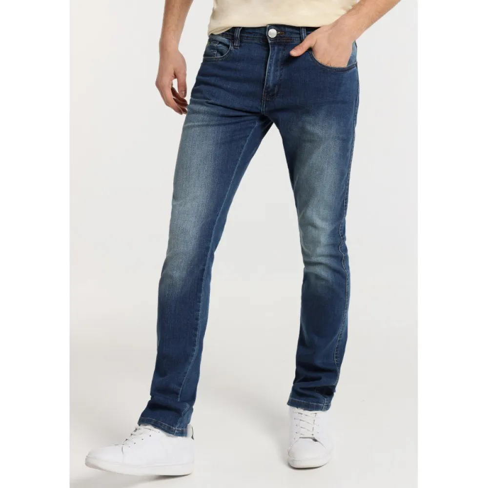 Джинсы Lois 137695-10190-3605-933 Regular Fit, синий
Джинсы Lois 137695-10190-3605-933 Regular Fit, синий