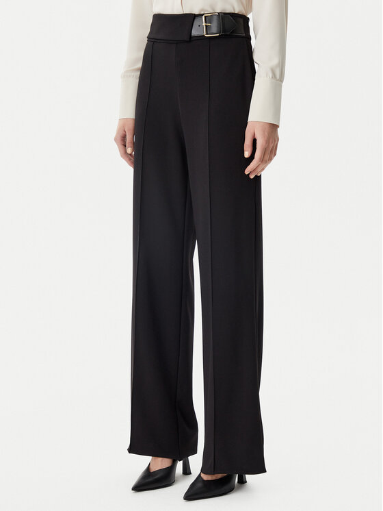 Брюки прямого кроя CFC0122936003 Rinascimento, черный
Брюки прямого кроя CFC0122936003 Rinascimento, черный