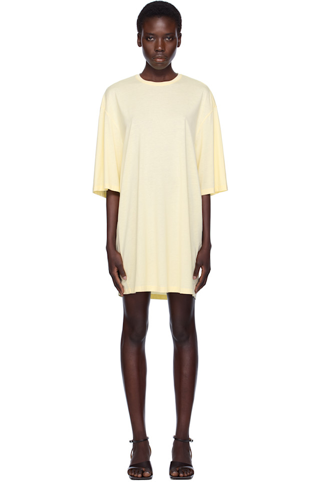 Расслабленное мини-платье-футболка Toteme, цвет straw
Расслабленное мини-платье-футболка Toteme, цвет straw