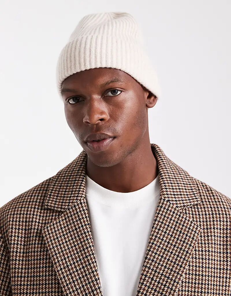 Шапка-бини Jack & Jones из высококачественной шерстяной смеси бежевого цвета
Шапка-бини Jack & Jones из высококачественной шерстяной смеси бежевого цвета