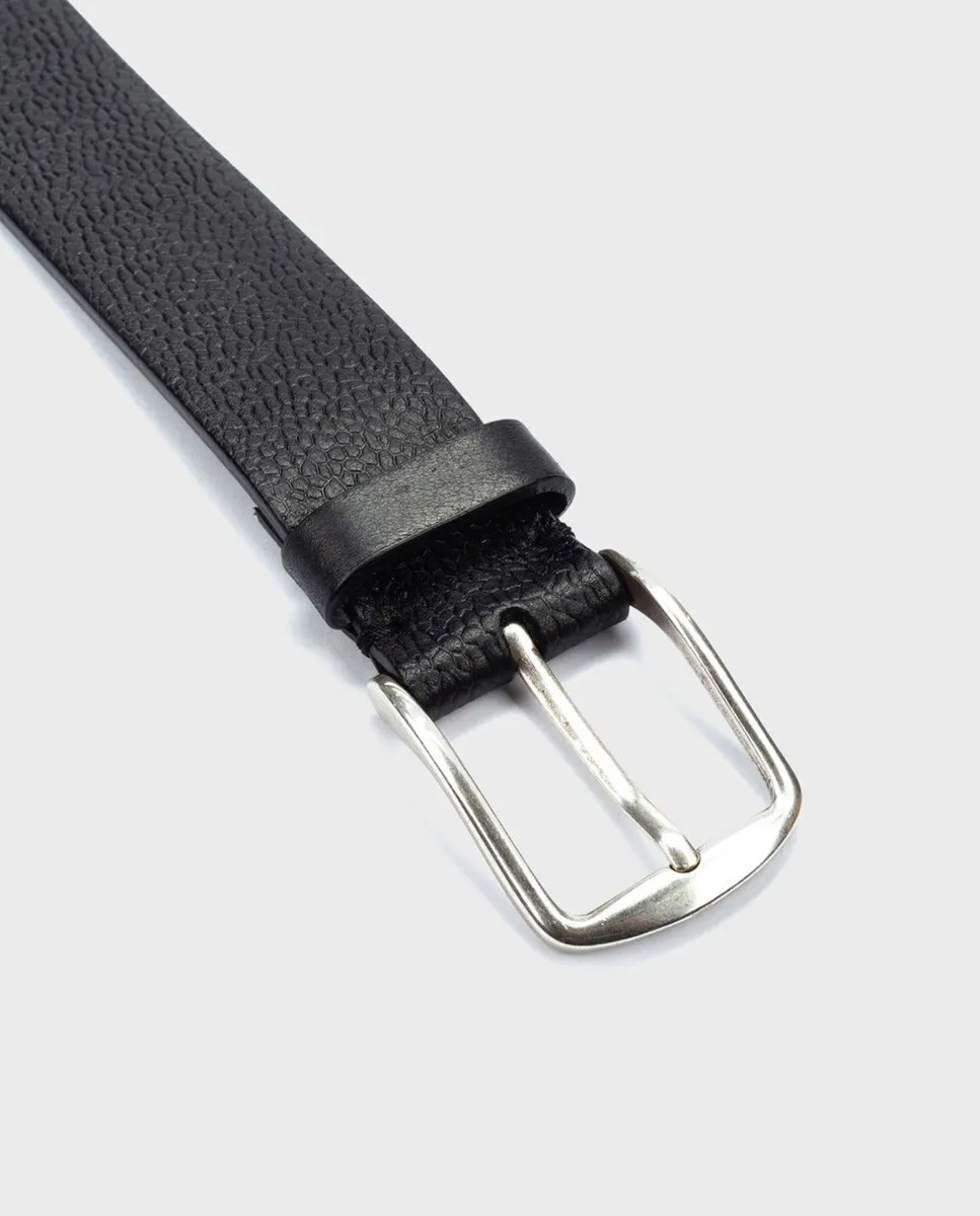 Мужской кожаный ремень с металлической пряжкой Pikolinos, черный
Мужской кожаный ремень с металлической пряжкой Pikolinos, черный